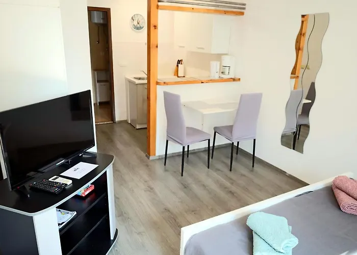 Jasna House With Apartment