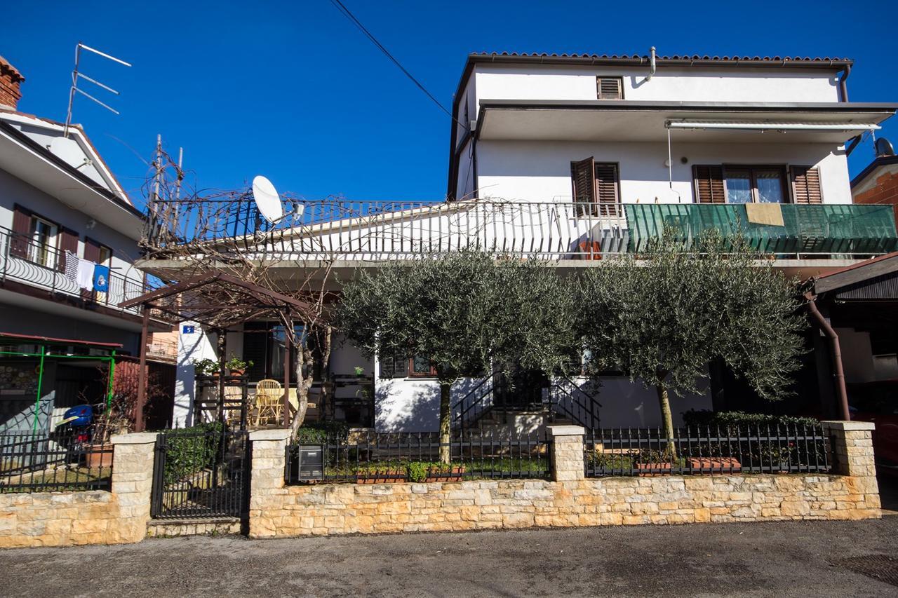 Jasna House With Apartamento Umag